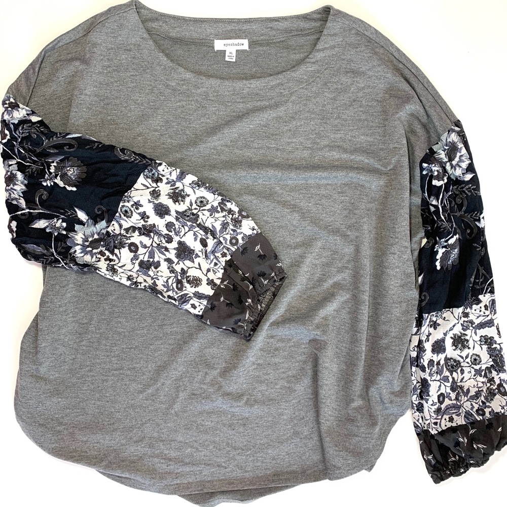 XL Eyeshadow Long Sleeve Blouse